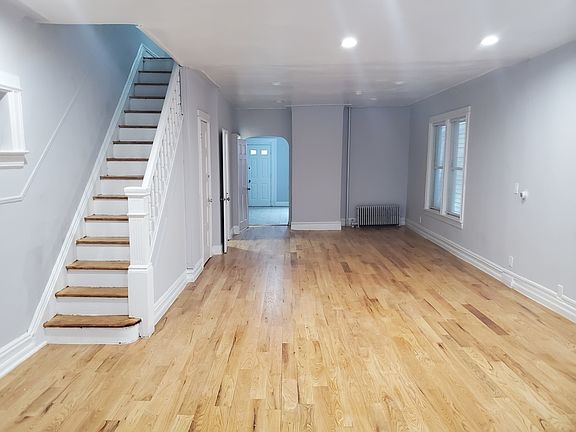 2nd image of 2282 E 14th St #1