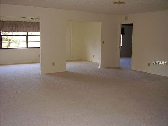 2nd image of 403 La Jolla Ave
