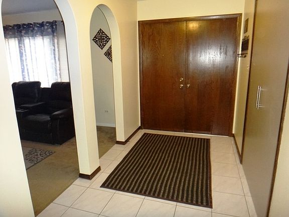 5th image of 815 Bradoc St