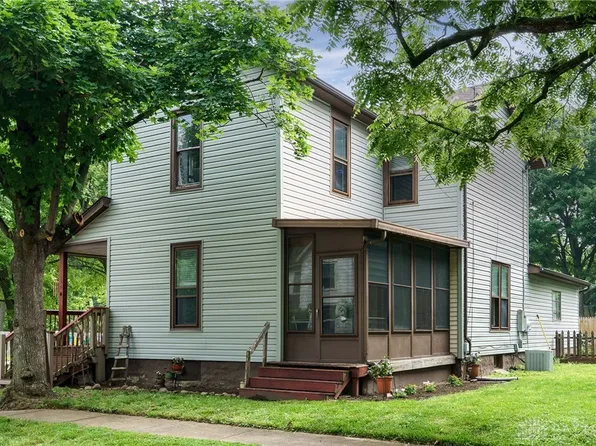 134 N 11th St, Miamisburg, OH 45342