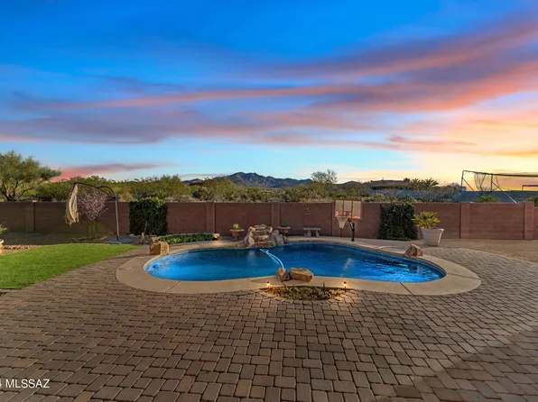 2540 E Lomas Dr, Vail, AZ 85641