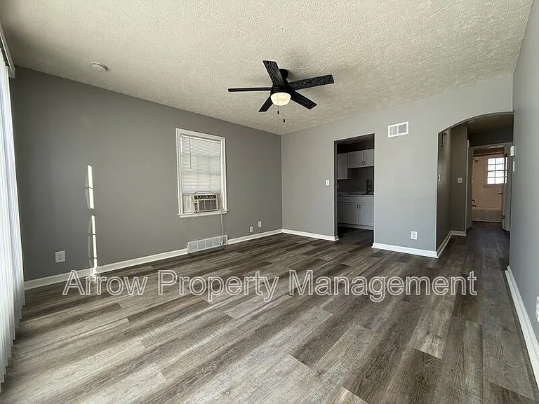 1640 Washington St #1 — Photo 3