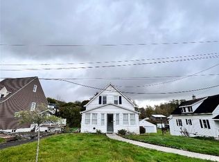92 Crescent Dr, Kirkwood, NY 13795
