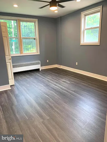 491 W Abbottsford Ave #1 Photo 1