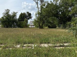 82 W Buena Vista St, Highland Park, MI 48203