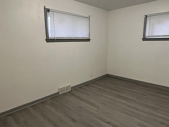 Bedroom 1 (lower)