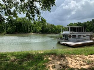 173 Byrd Parker Dr, Wewahitchka, FL 32465