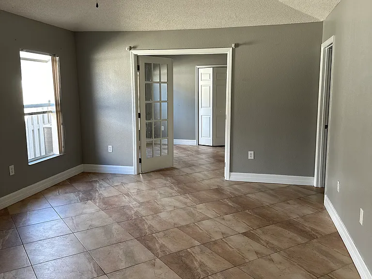 4650 Raintree Ridge Rd — Photo 11