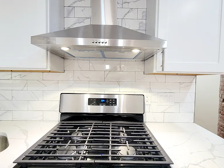 2694 Kennedy Blvd #30 — Photo 2
