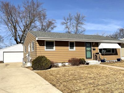 1911 4th Ave NE, Austin, MN, 55912