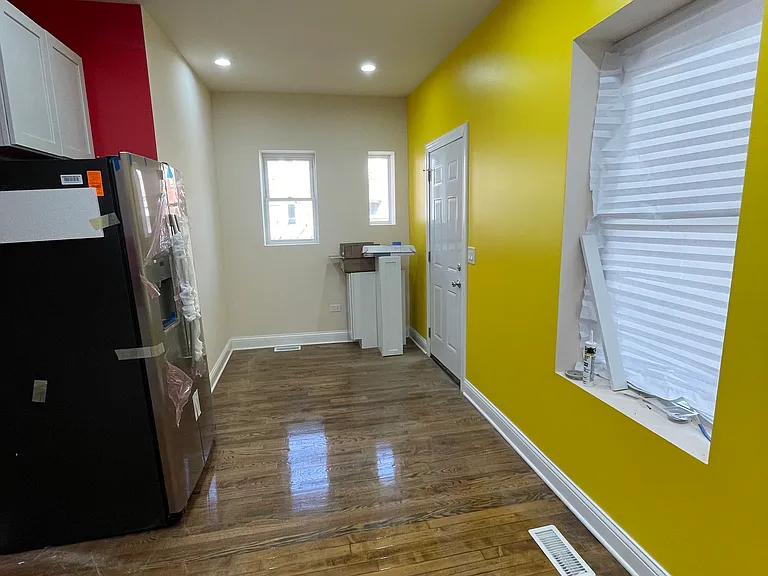401 S Homan Ave #1 — Photo 6