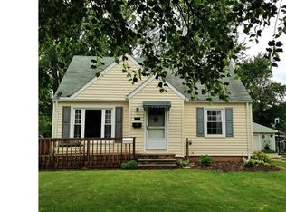 4280 W 227th St, Fairview Park, OH 44126