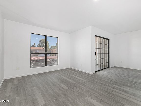 5th image of 3131 W COCHISE Drive #229