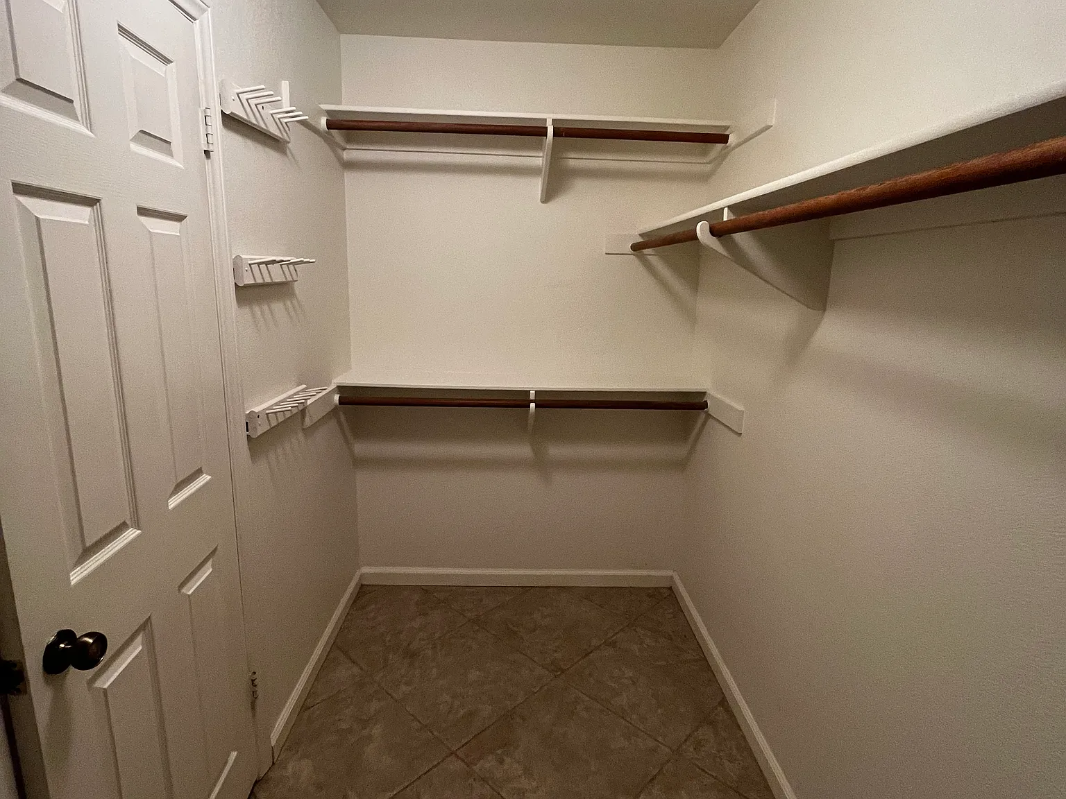 23766 Vista Ramona Rd — Photo 2