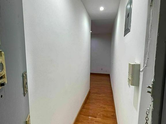 3rd image of 540 E 14th St #34