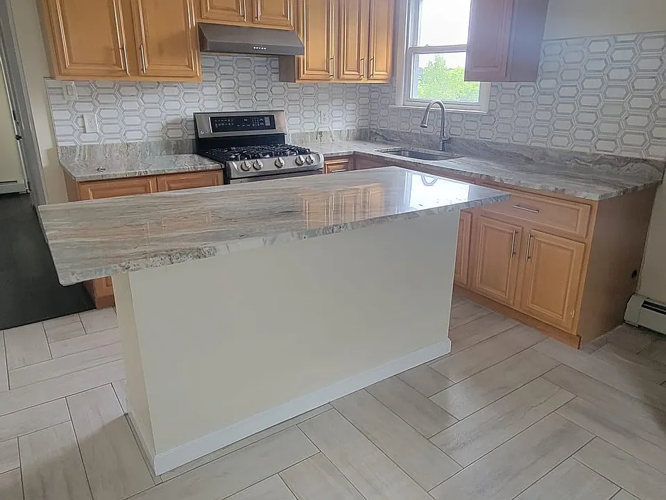 33 Paisley St #3