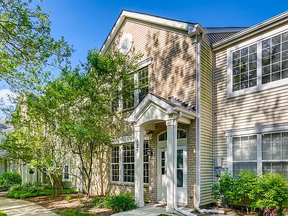 2nd image of 523 S Lakeside Ct #523