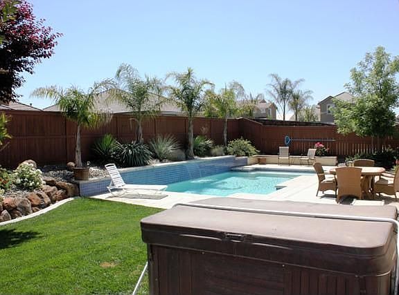 2nd image of 2608 Blakesley Way