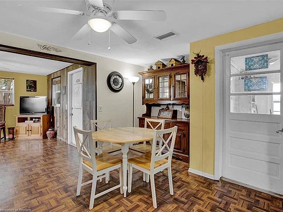 5th image of 1529 Lucas Dr