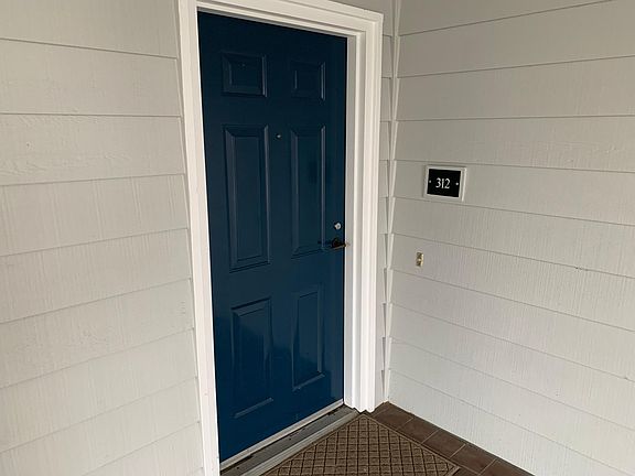 5th image of 1207 Melville Sq APT 312