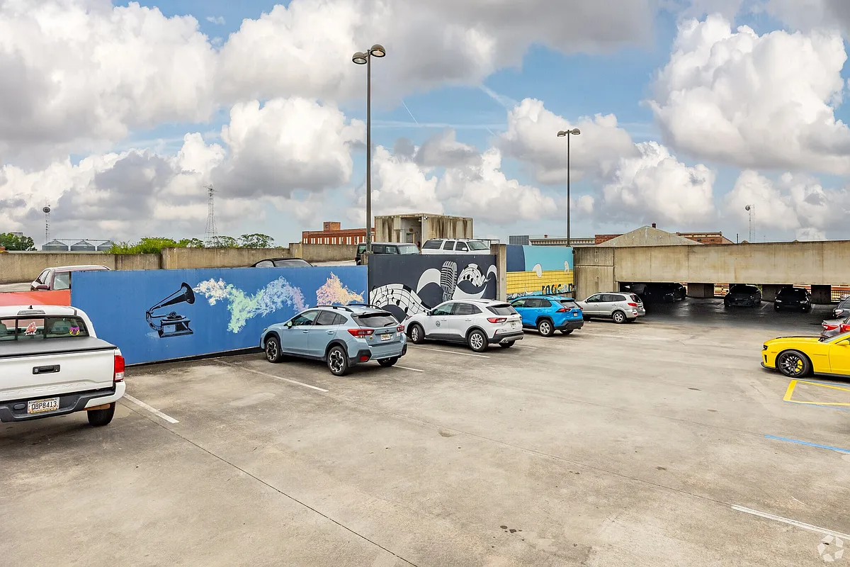 Building Photo - Dannenberg Lofts