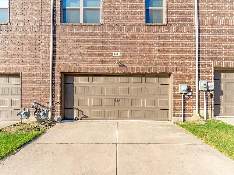 4654C Rhett Ln — Photo 17