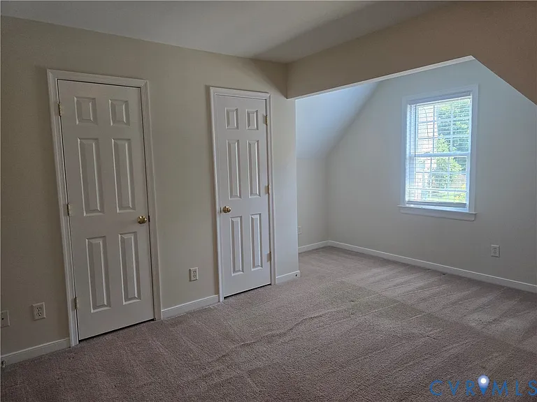 9521 Pine Trails Ct — Photo 16