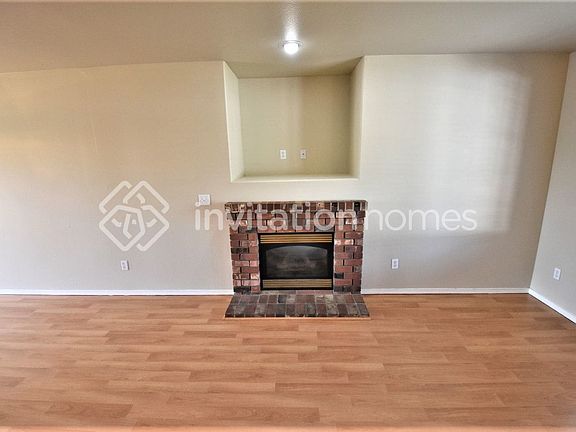 5th image of 1024 127th Street Ct E