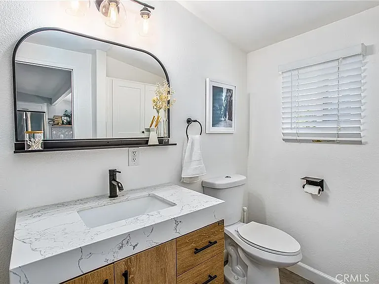465 N Cypress St #1 — Photo 21