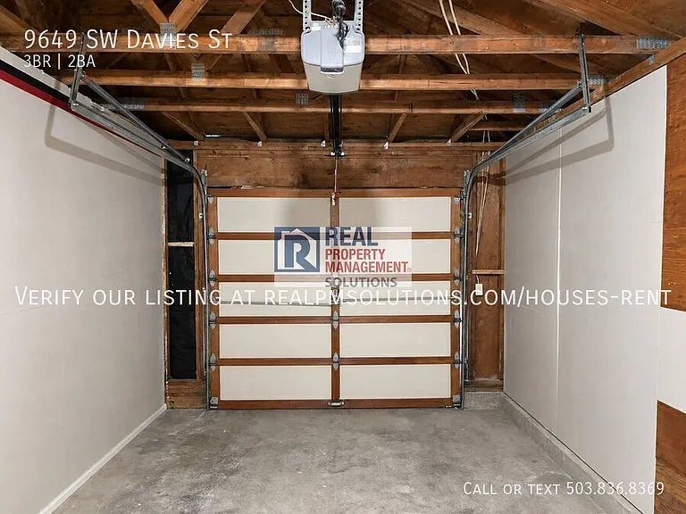 9649 SW Davies Rd — Photo 53