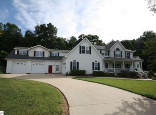 140 Raccoon Trl, Travelers Rest, SC 29690