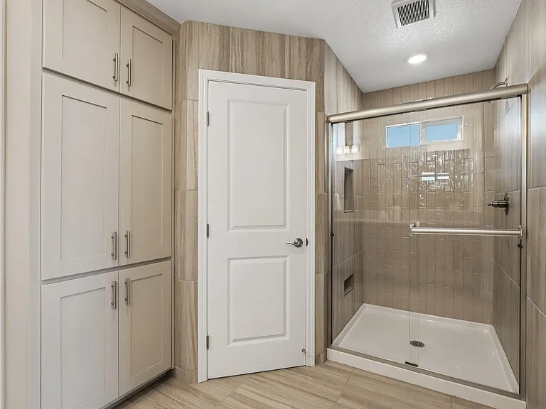 9140 Hensley Way — Photo 8
