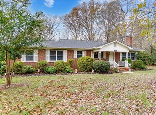 6333 Woodland Cir, Charlotte, NC 28216