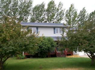 809 6th St SW, Mahnomen, MN 56557