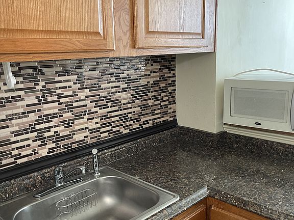 2nd image of 6 Pine St #5