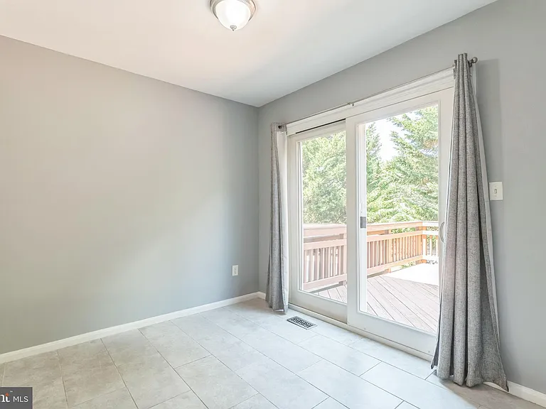 20539 Golf Course Dr #305 — Photo 15