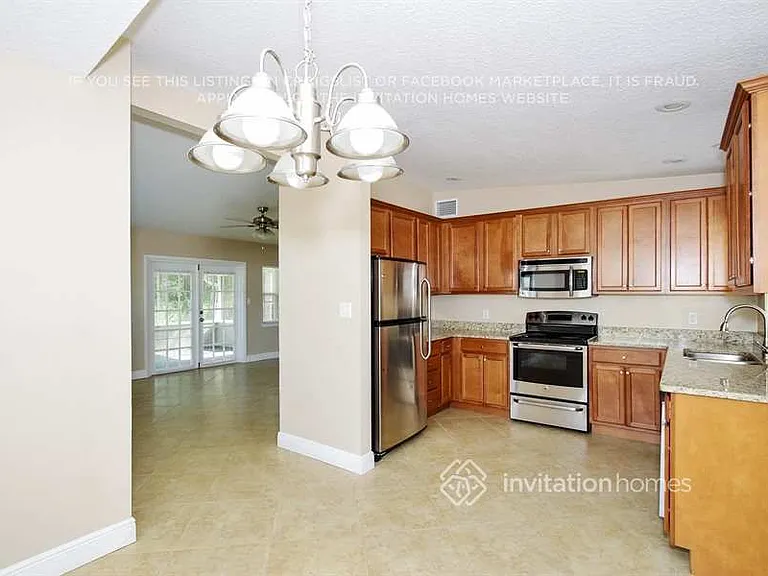 3451 Australian Cir — Photo 7