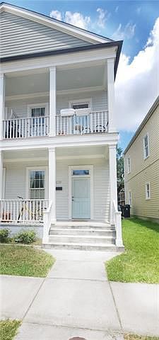 1st image of 639 Saint Mary St