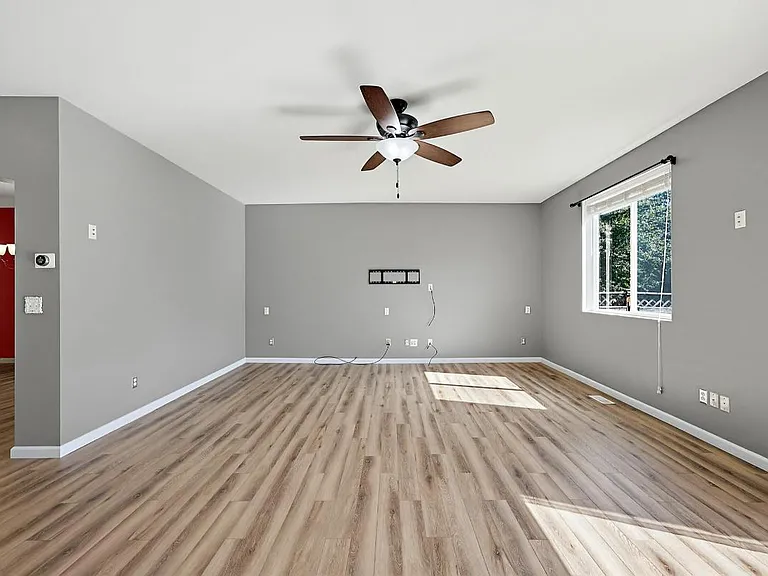 9966 Dain St SE — Photo 9