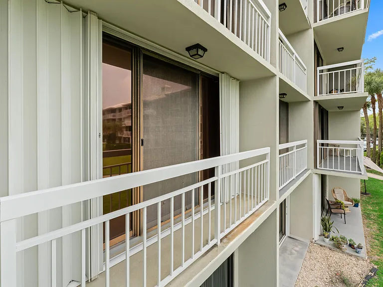 2621 Village Blvd #203 — Photo 23