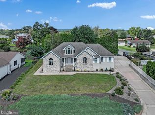 65 4th Ave, Pottsville, PA 17901