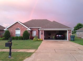 2896 N Bermuda Ave, Fayetteville, AR 72704