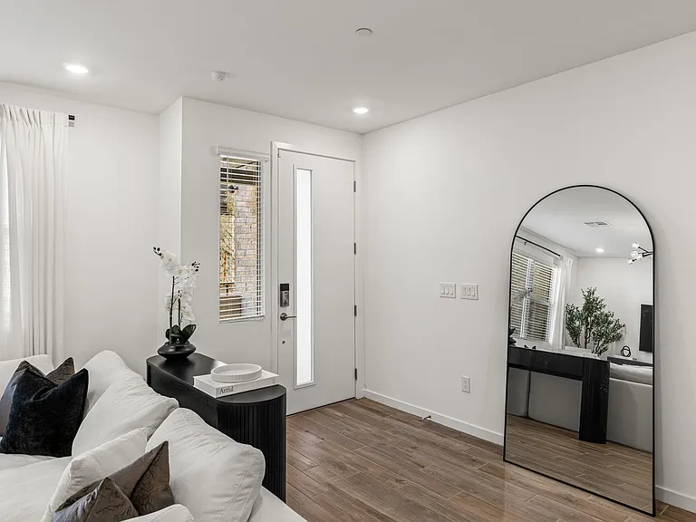 1503 Melodic Lark Dr — Photo 4