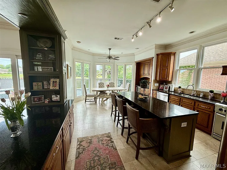 8624 Old Marsh Way — Photo 12
