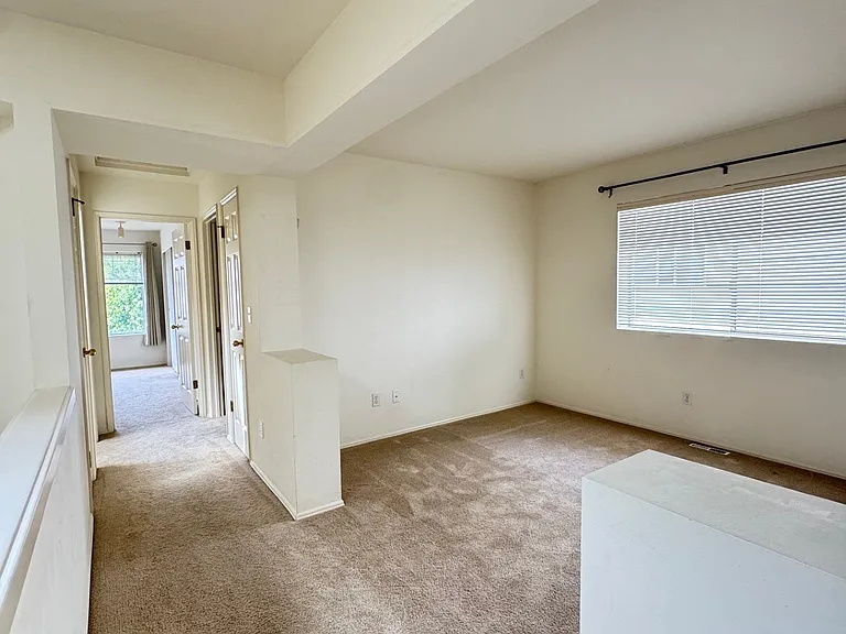 4254 258th Ave SE — Photo 12