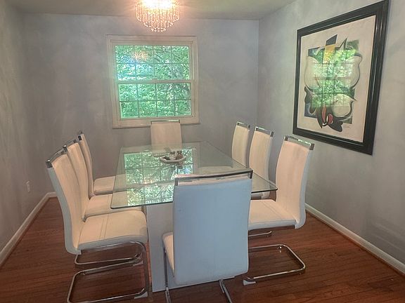 4th image of 13434 Greenvale Rd