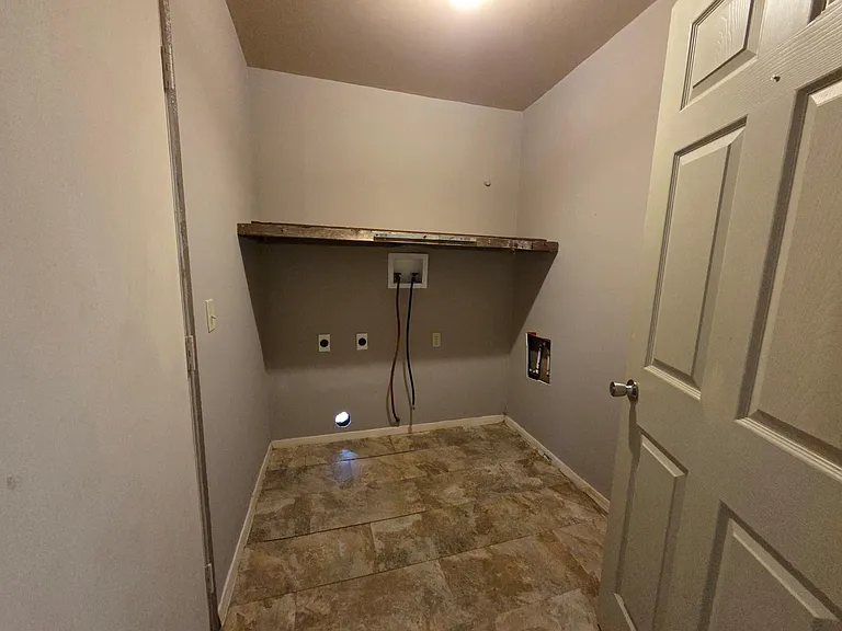 22884 Oakmont Dr — Photo 22