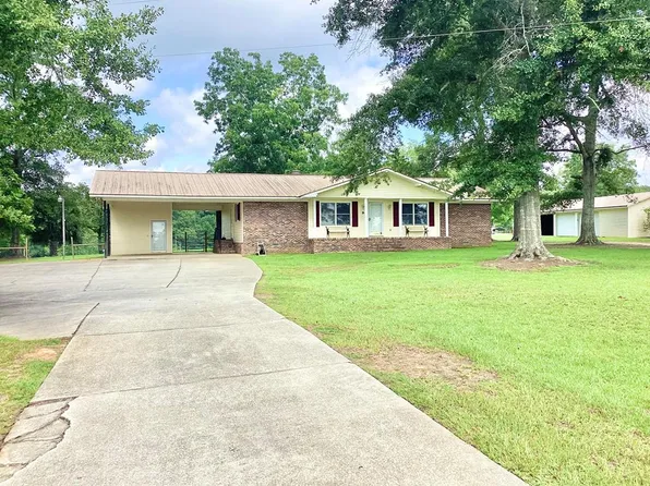94 Gin Rd, Cottonwood, AL 36320