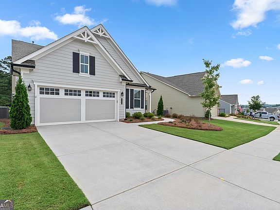 3rd image of 285 Huron Ln