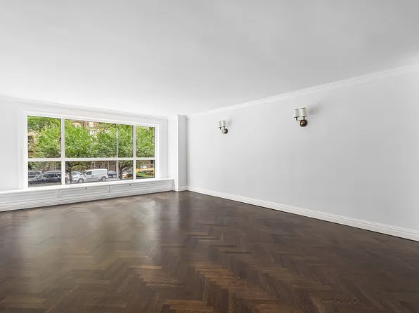 1020 Park Ave #2A, New York, NY 10028